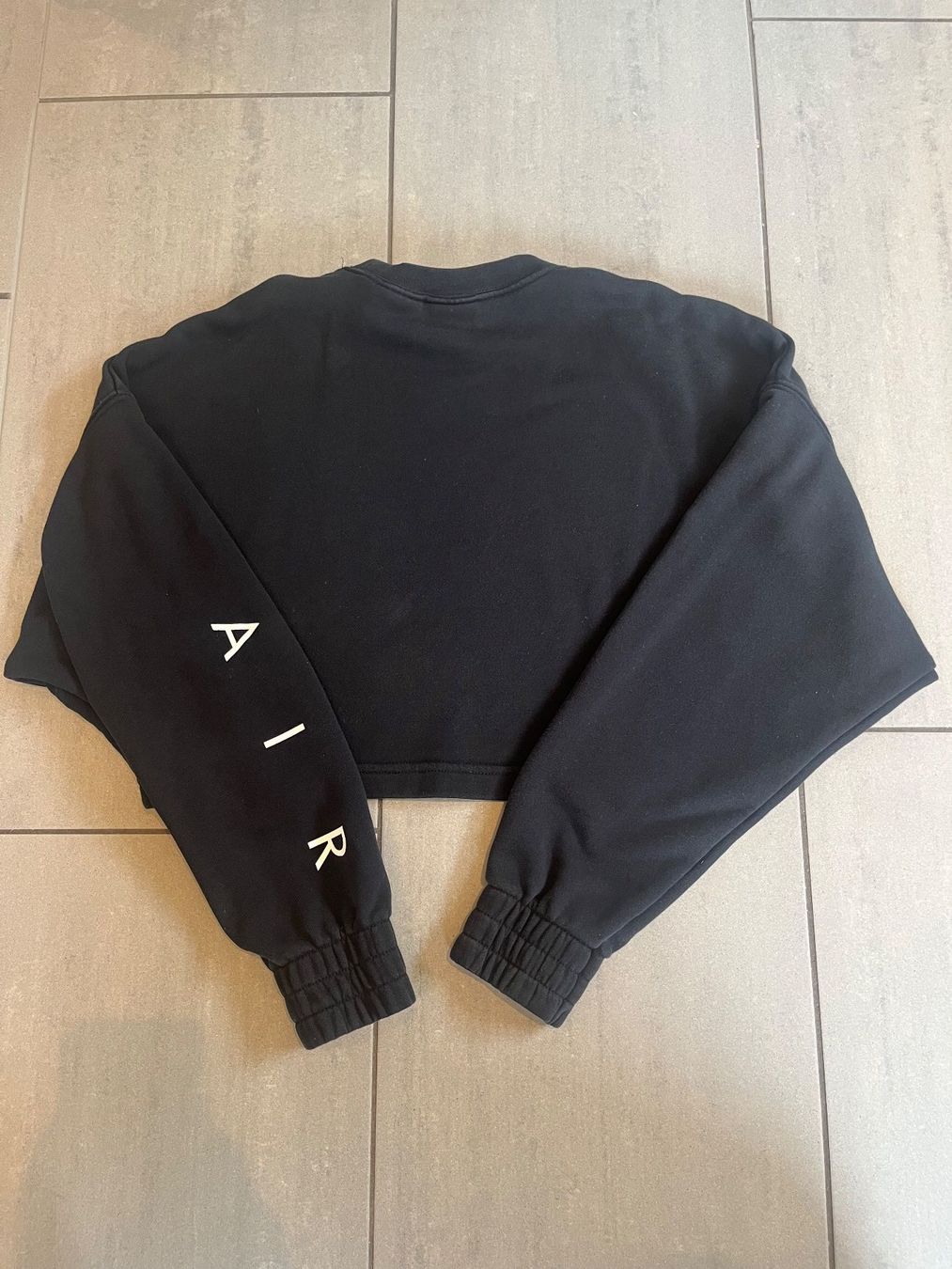 Nike Pullover & Sweatshirts: Schwarzer Nike Pullover – Gebraucht aus Rebstein von Raisinjosy 1