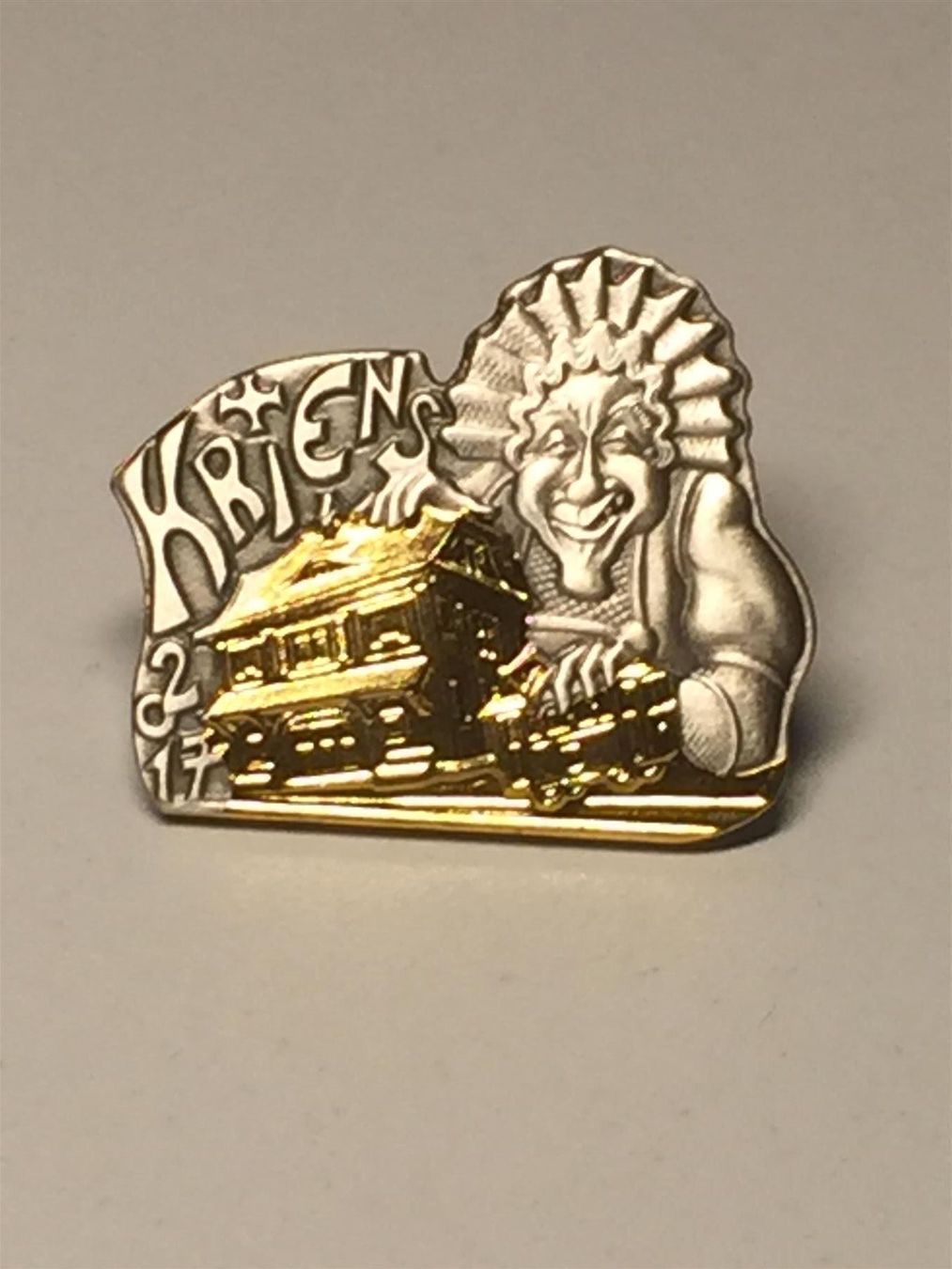 Placchette & Badge: Krienser Goldpin 2017 – Usato da Kriens venduto da Meier72