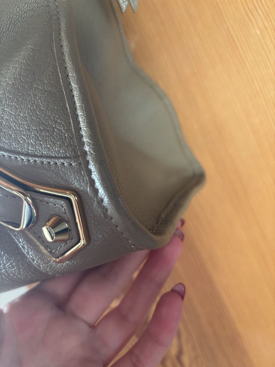 Balenciaga Borse da donna: Balenciaga City✨ – Nuovo (secondo la descrizione) da Zumikon venduto da lar_h5tb 5