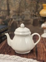 Villeroy & Boch Manoir Teekanne Vitro-Porzellan Weiss 1 L