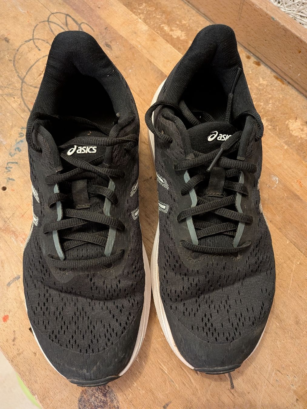 Asics Scarpe da uomo: Asics GT 1000 13Grösse 40 – Usato da Gossau SG venduto da arsenal2011
