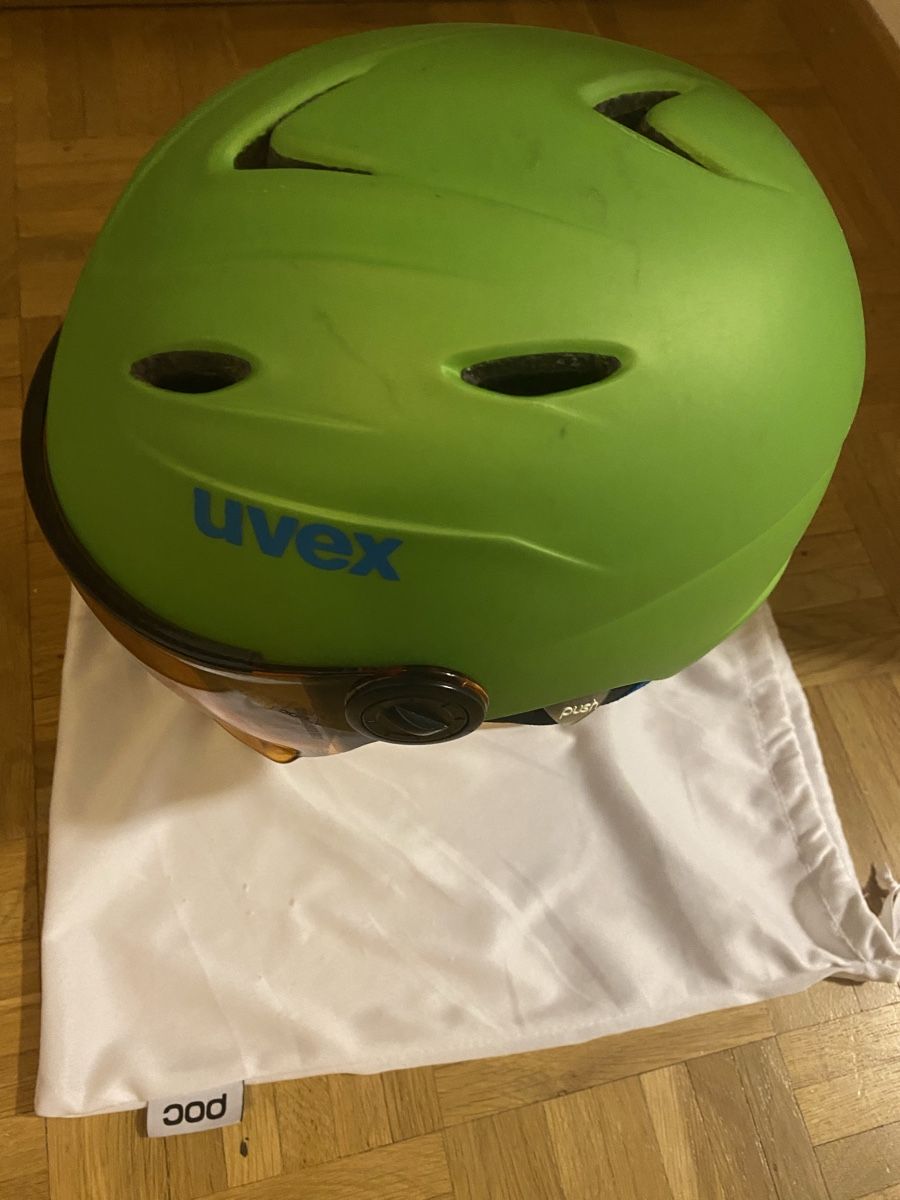 Uvex Helme: Skihelm UVEX Gr. 54-56 – Gebraucht aus Zuerich von Isabelle 2