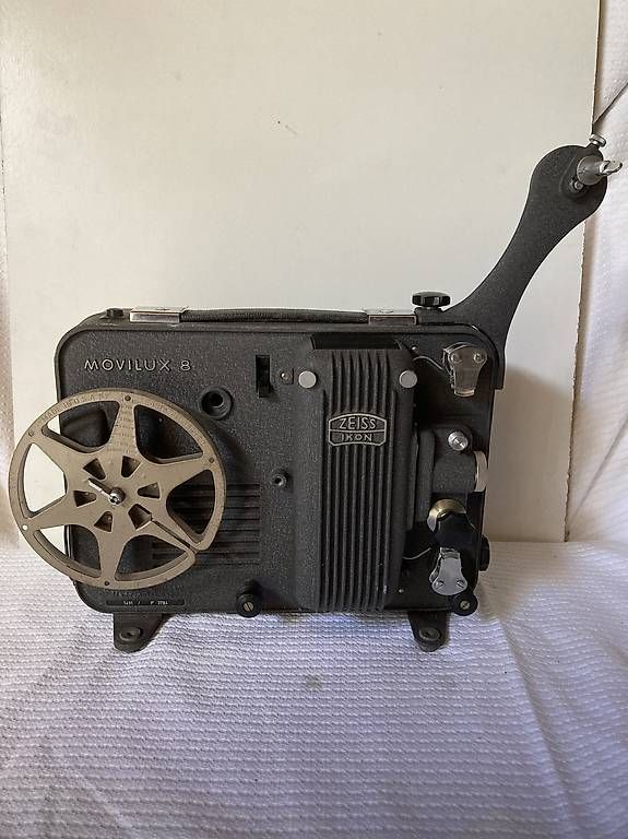 Proiettori: Vintage projecteur – Usato da Neuchâtel venduto da pet_t7ks 1