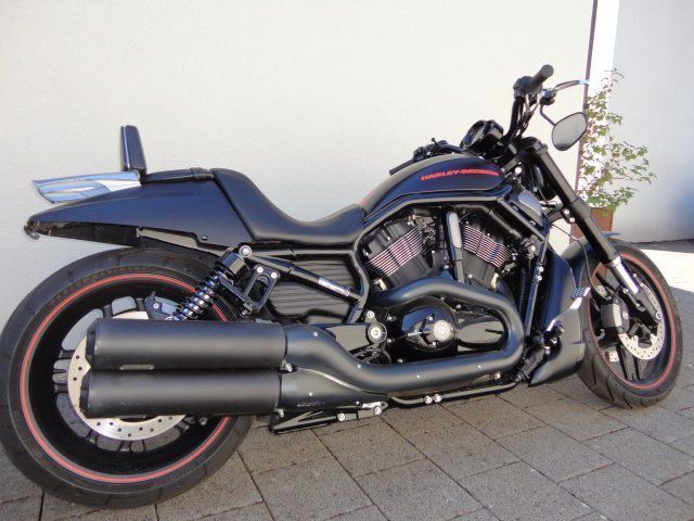 Harley-Davidson Chopper: Harley Davidson VRSCDX Night Rod Neuwertig – Gebraucht aus Brittnau von Tulile 3