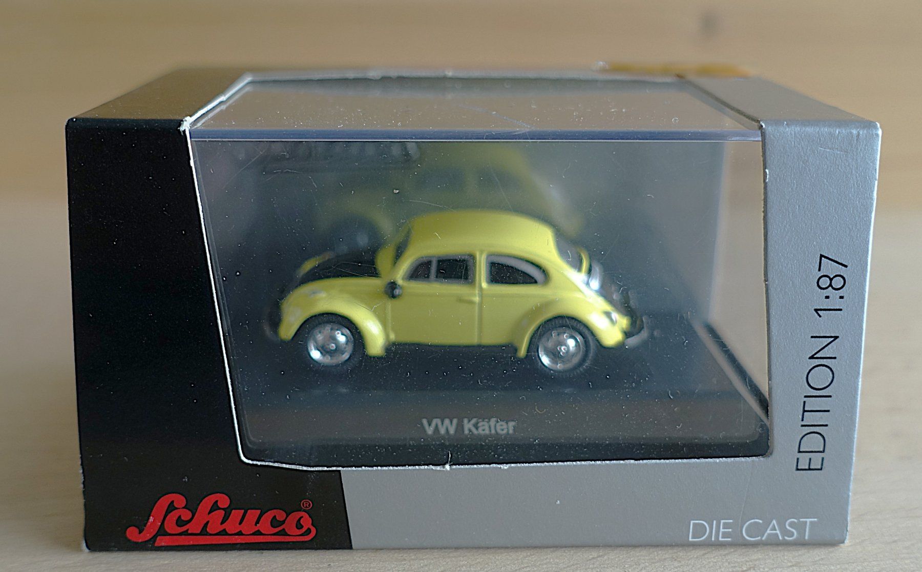 Volkswagen Modellini d'auto: VW Käfer, Schuco Art. 43 255 5800. – Usato da Horw venduto da SwissSteamMemories 2