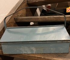 Antiker Werkzeugkasten Metallkasten Werkzeug Metallkiste