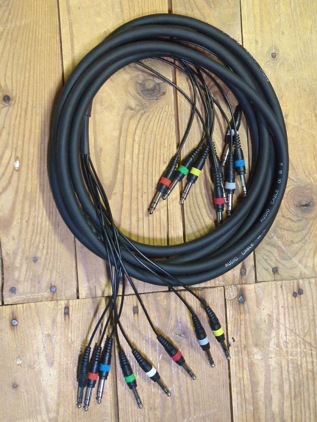 Kabel: 8fach Multicore symmetrisch 6m – Gebraucht aus Aarau von grisu0212