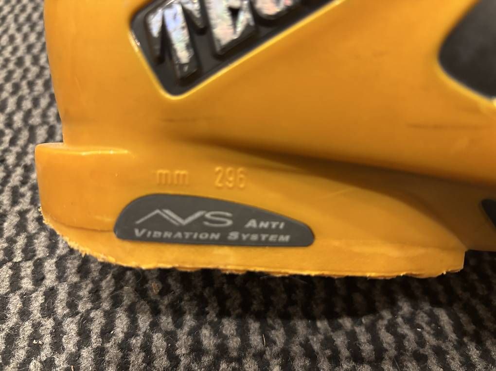 Herrenschuhe: Skischuhe Größe 39  – Gebraucht aus Weier im Emmental von maskulin82