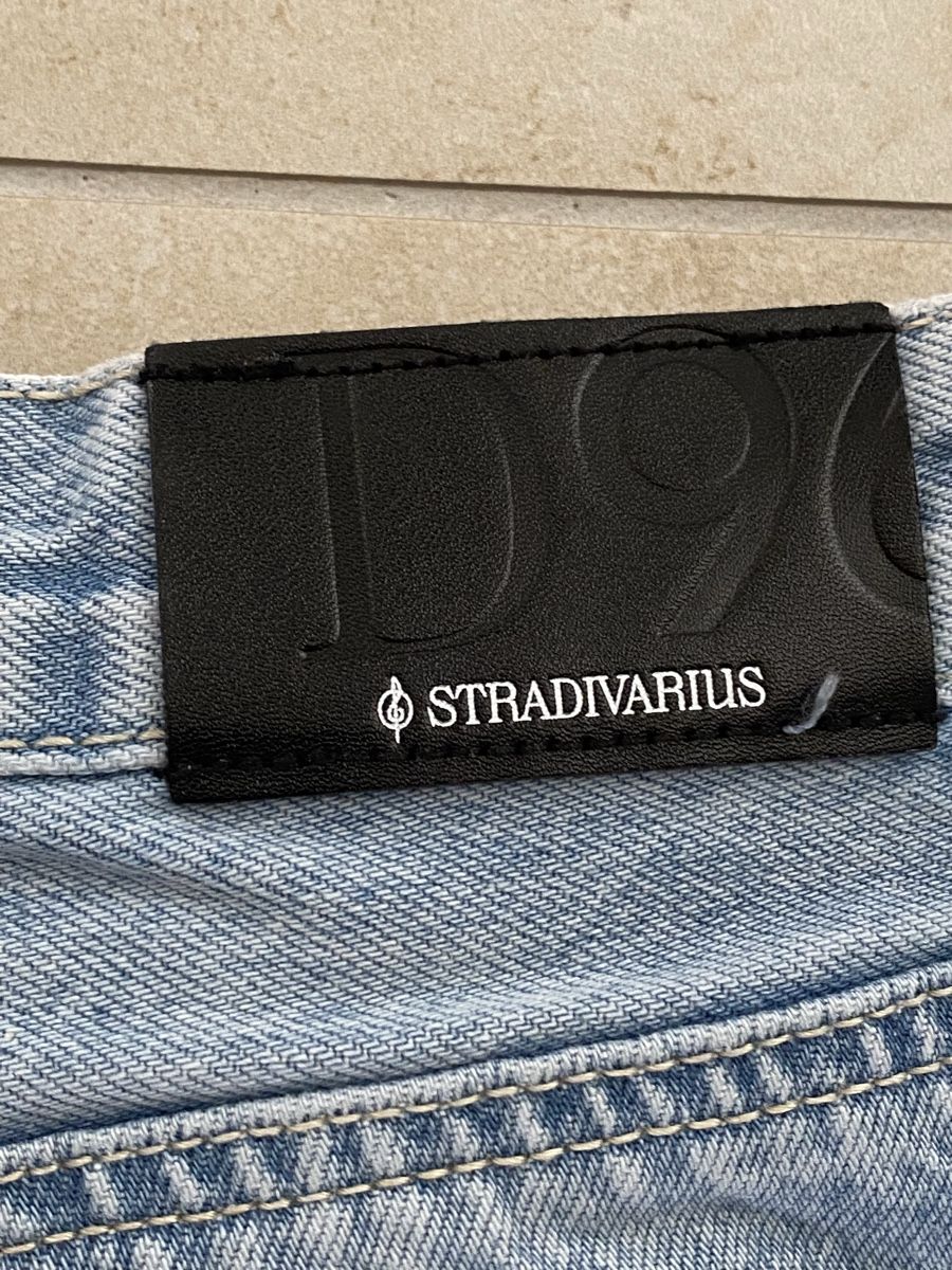 Stradivarius Jeans: Jeans Stradivarius taille 38 bleu clair – Nuovo (secondo la descrizione) da Aigle venduto da Celina28 3
