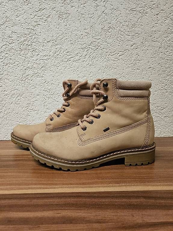 Scarpe da donna: Winterschuhe Damen – Usato da Tschingel venduto da Olivia.S