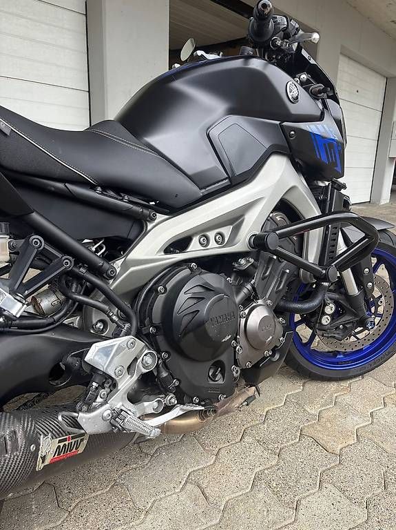 Strada: Yamaha MT09 ABS 2014 – Usato da Sursee venduto da rle_7ccn 2