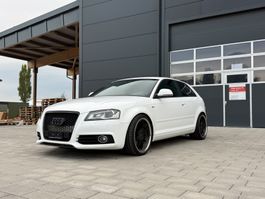 Audi A3 2.0 TFSI S line, 200 PS, 8-fach bereift