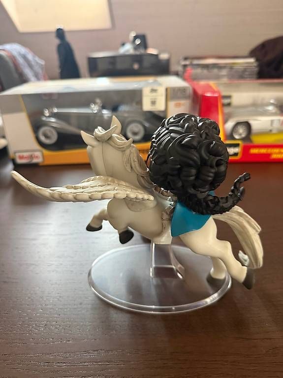 Funko Statuette: Funko Pop! Marvel  Valkyrie auf Pegasus – Nuovo (secondo la descrizione) da Diessbach b. Büren venduto da Mondprinzessin 1