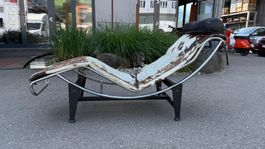 Le Corbusier Chaise Longue Designklassiker aus Chromstahl