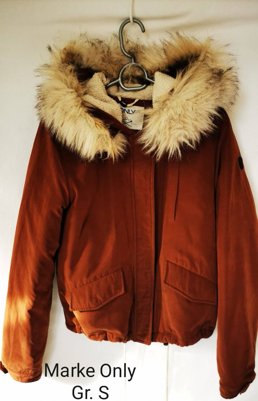 Giacche: braune Jacke mit Kunstpelz Gr. S – Usato da Sarmenstorf venduto da taosun