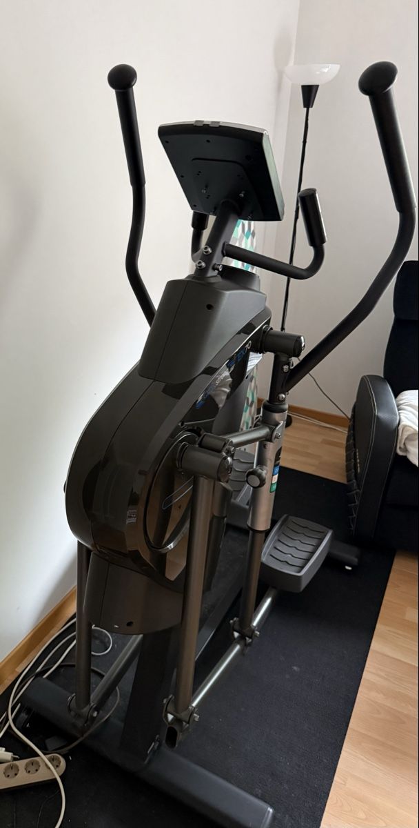 Vélos d'appartement: Crosstrainer – D'occasion à Frauenfeld par saskia.34