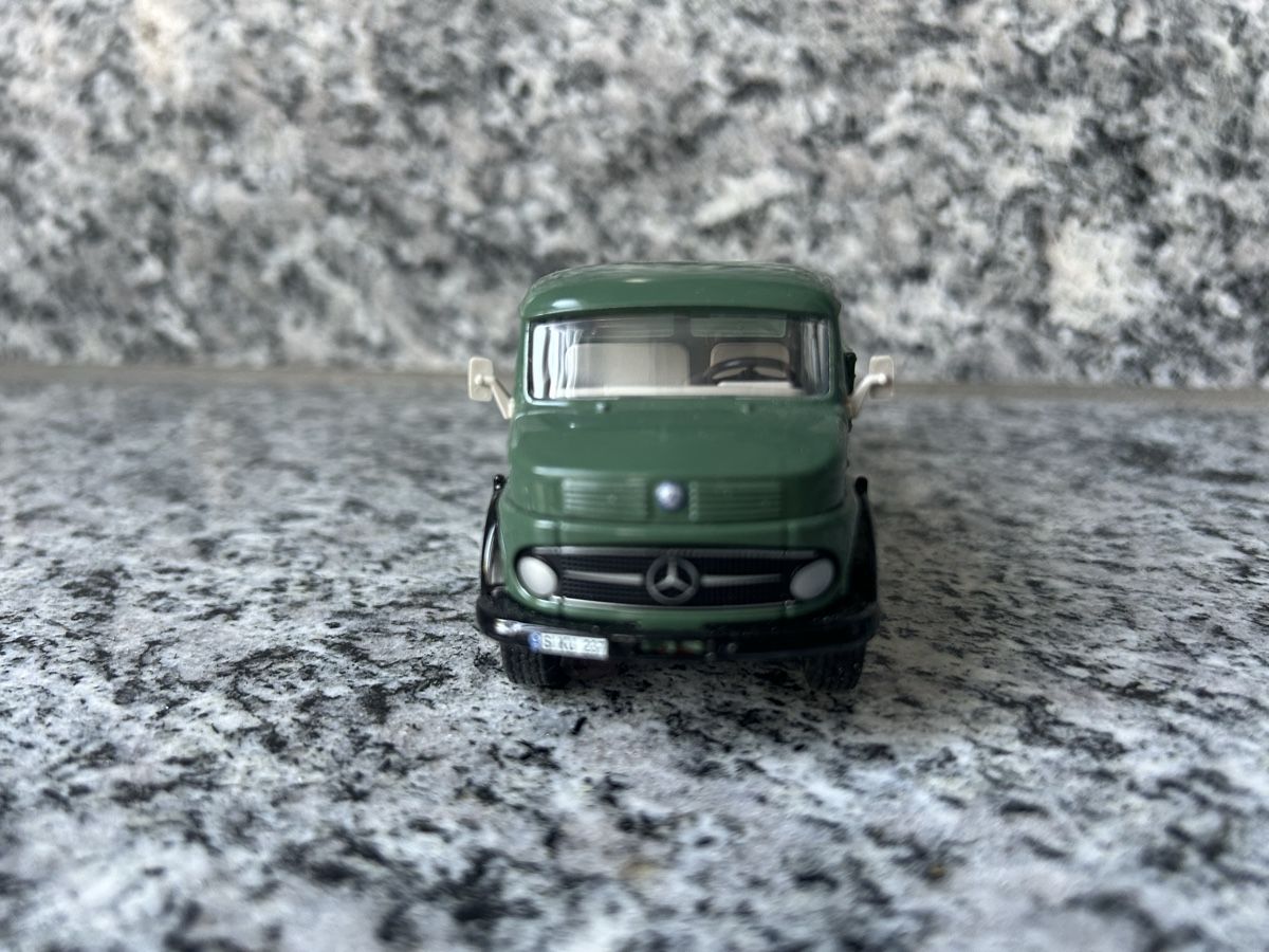 Kit di modellismo & Modellini statici: Mercedes Kipper, 1:50 – Usato da Horw venduto da Tigercat635 1