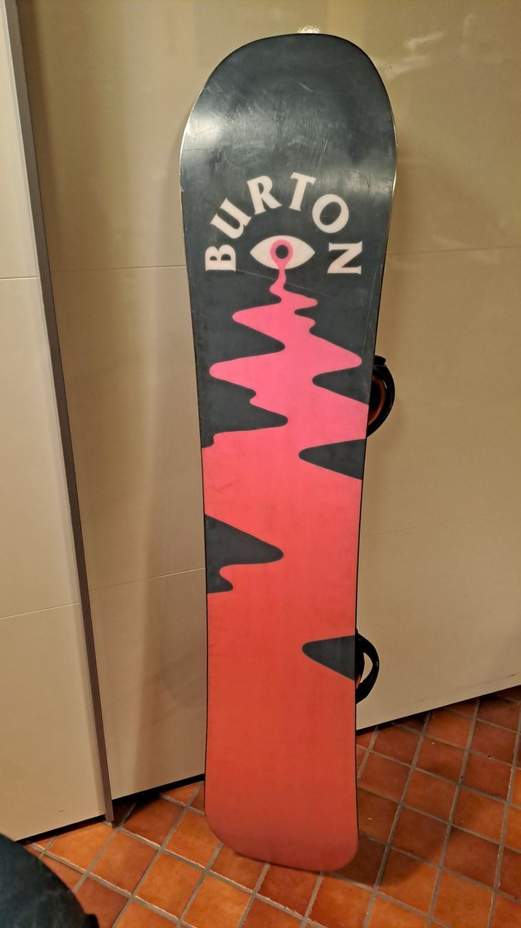 Burton Board: Burton Snowboard 144cm inkl. Bindung – Usato da Oberrieden venduto da Raja011 6