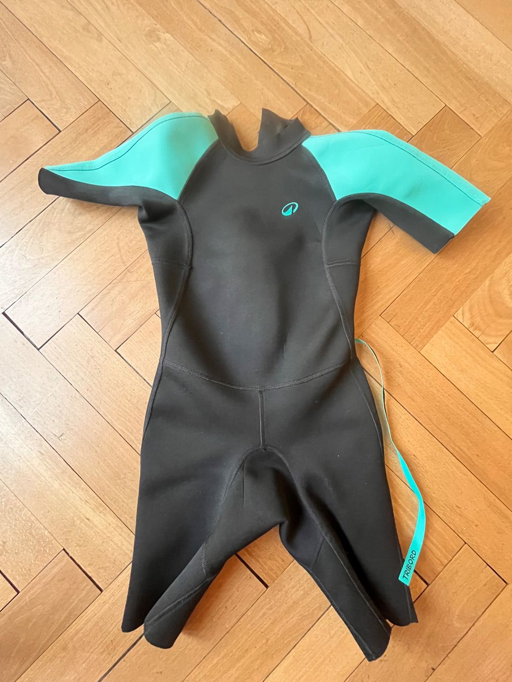 Decathlon Anzüge: Surfanzug Kinder – Gebraucht aus Zürich von s9t_6lyk