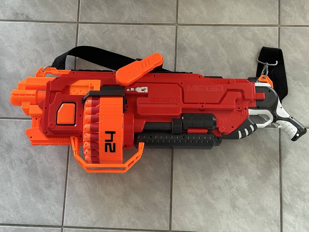 Giocattoli: Grosse NERF Sammlung - Mega Mastodon + Weste + viele Darts – Usato da Berg TG venduto da Riovida 1
