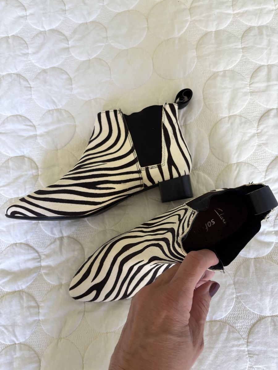 Clarks Scarpe da donna: Clarks Zebra Stiefeletten 39 neuwertig – Nuovo (secondo la descrizione) da Cham venduto da MC_0605 1