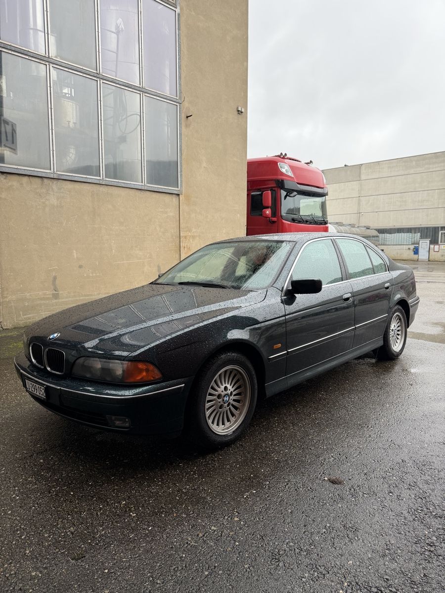 BMW Automobili: BMW e39 523i Original Zustand  – Usato da Geiss venduto da luk_cnw8 1
