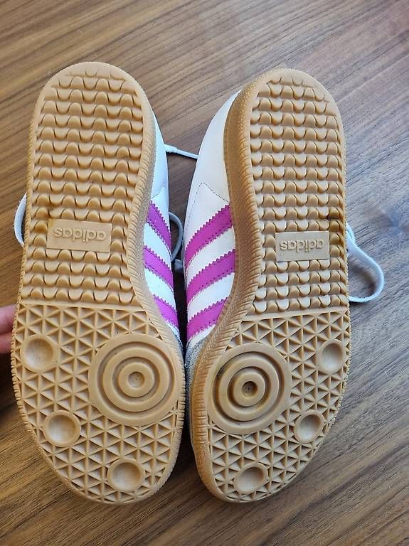 Damenschuhe: Adidas Samba Gr. 36 – Gebraucht aus Zürich von ani_qj8q 3