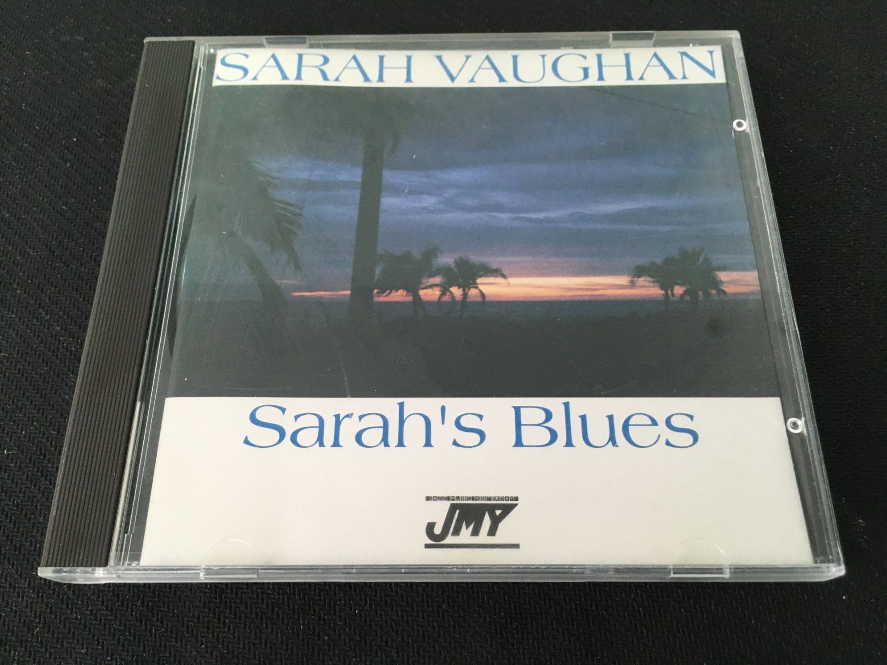 CD: Sarah Vaughan - Sarah's Blues -CD- – Usato da St.Gallen venduto da MedienJoe