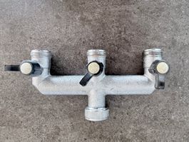 Wasserverteiler mit 3 Ausgängen Gussmetall neu