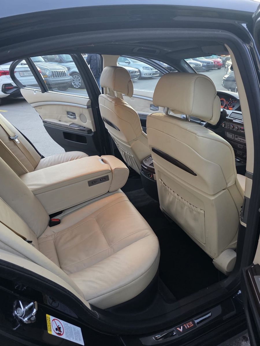 BMW Automobili: BMW 760 v12 – Usato da Domat Ems venduto da qen_7mfm 5