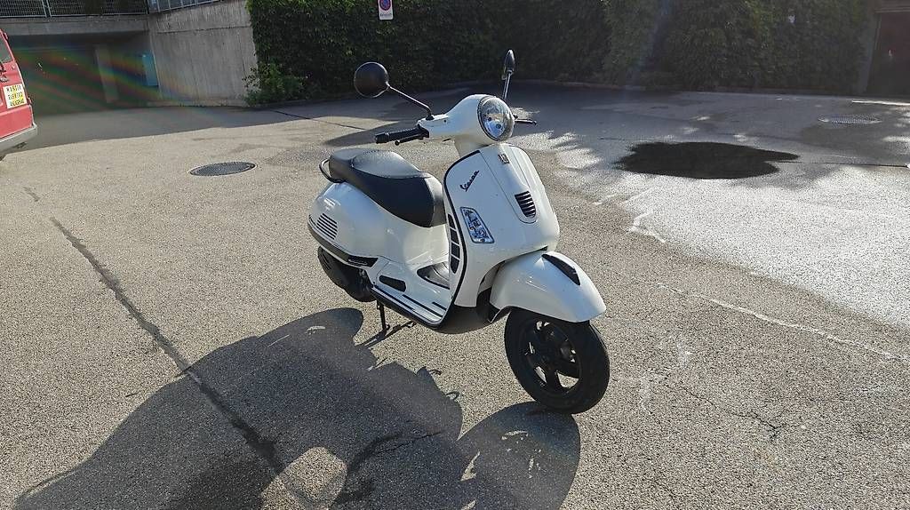 Scooter: Vespa 300 – Usato da Hinteregg venduto da sbe_qzw8 3