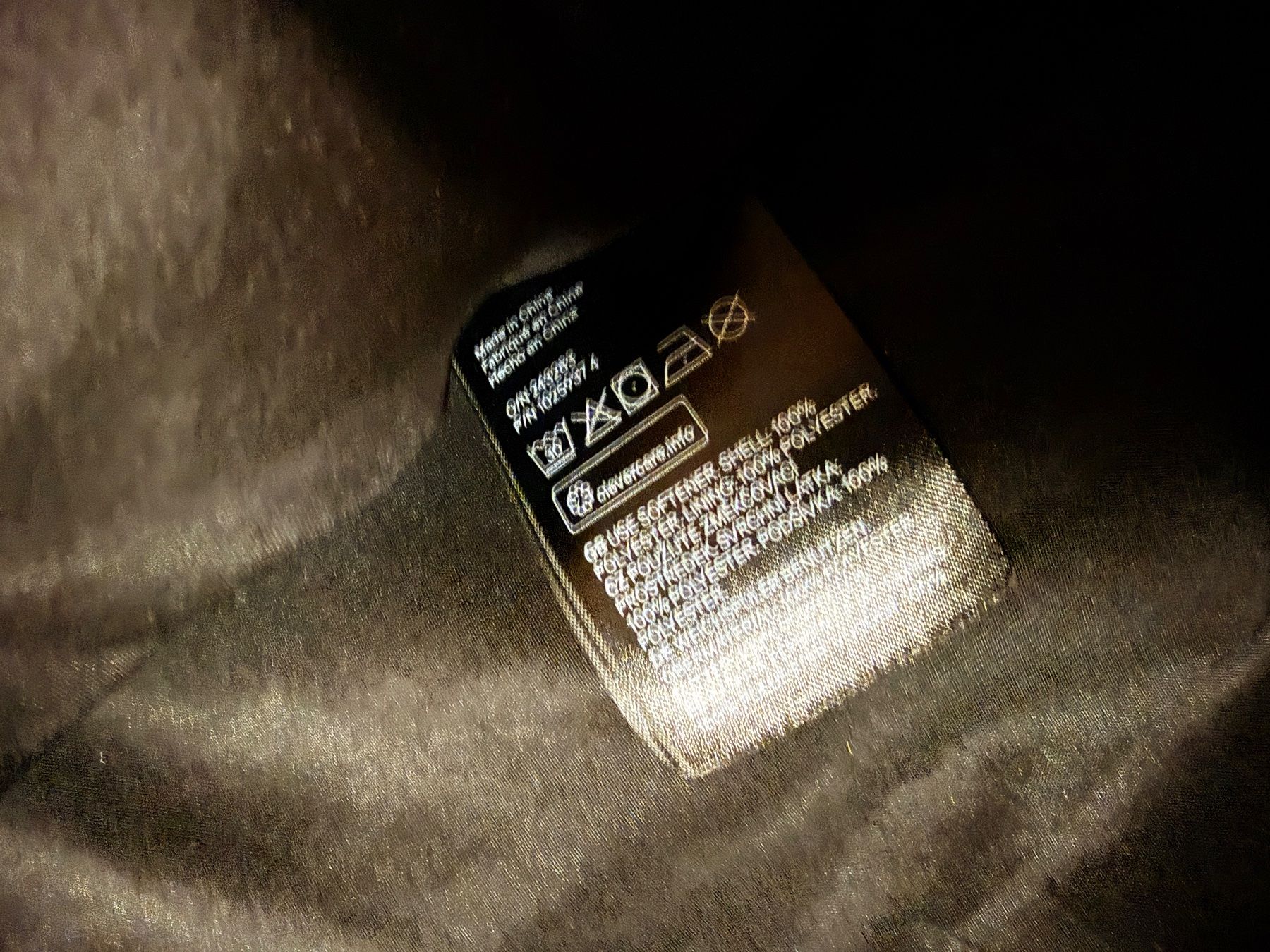 H&M Jacken & Mäntel: Winterjacke / Jacke H&M xs – Gebraucht aus Embrach von Elektra0 1