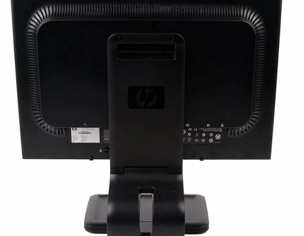 Monitore: 22" Widescreen LCD Computer Display (2 Bildschirme) – Gebraucht aus Bottmingen von veroda01 2
