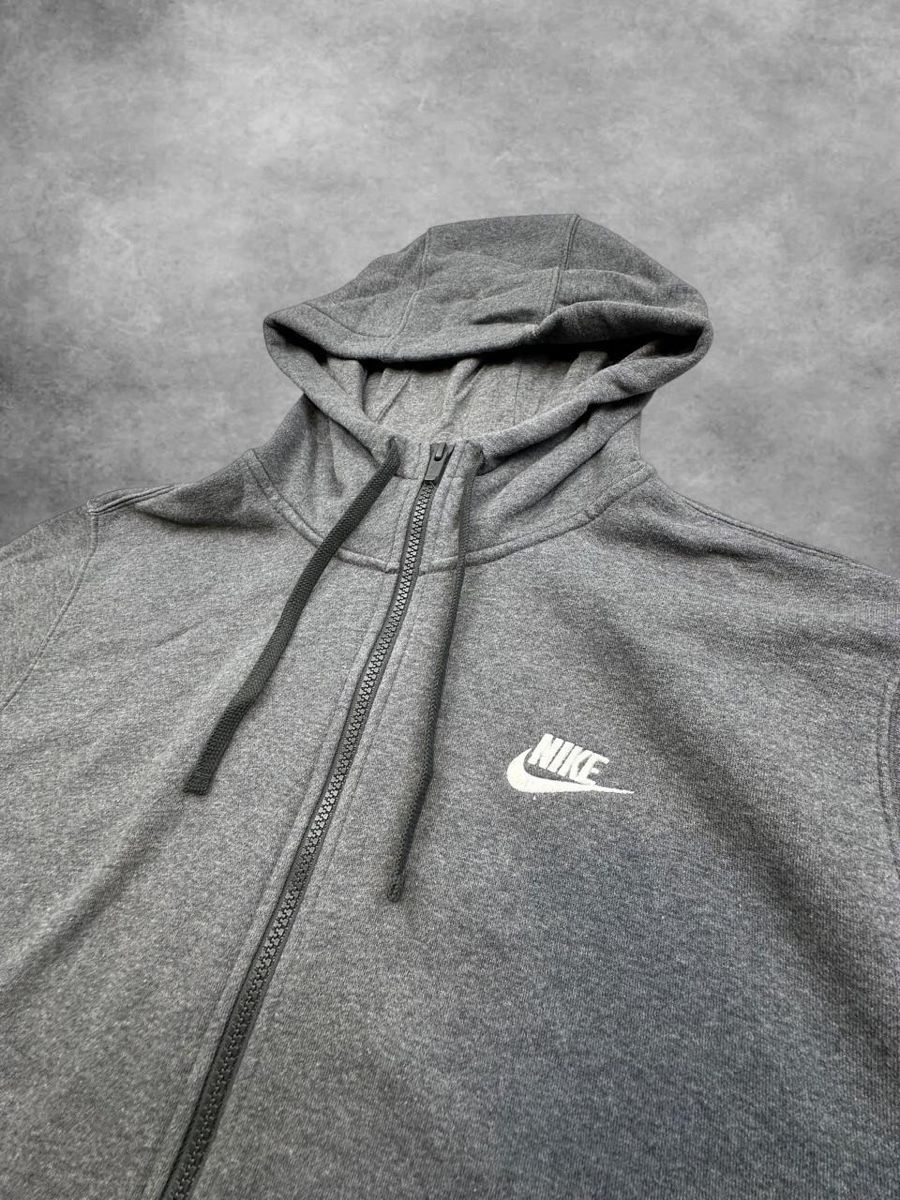 Nike Giacche: Nike jacket – Usato da Erlinsbach SO venduto da TogaResell 1