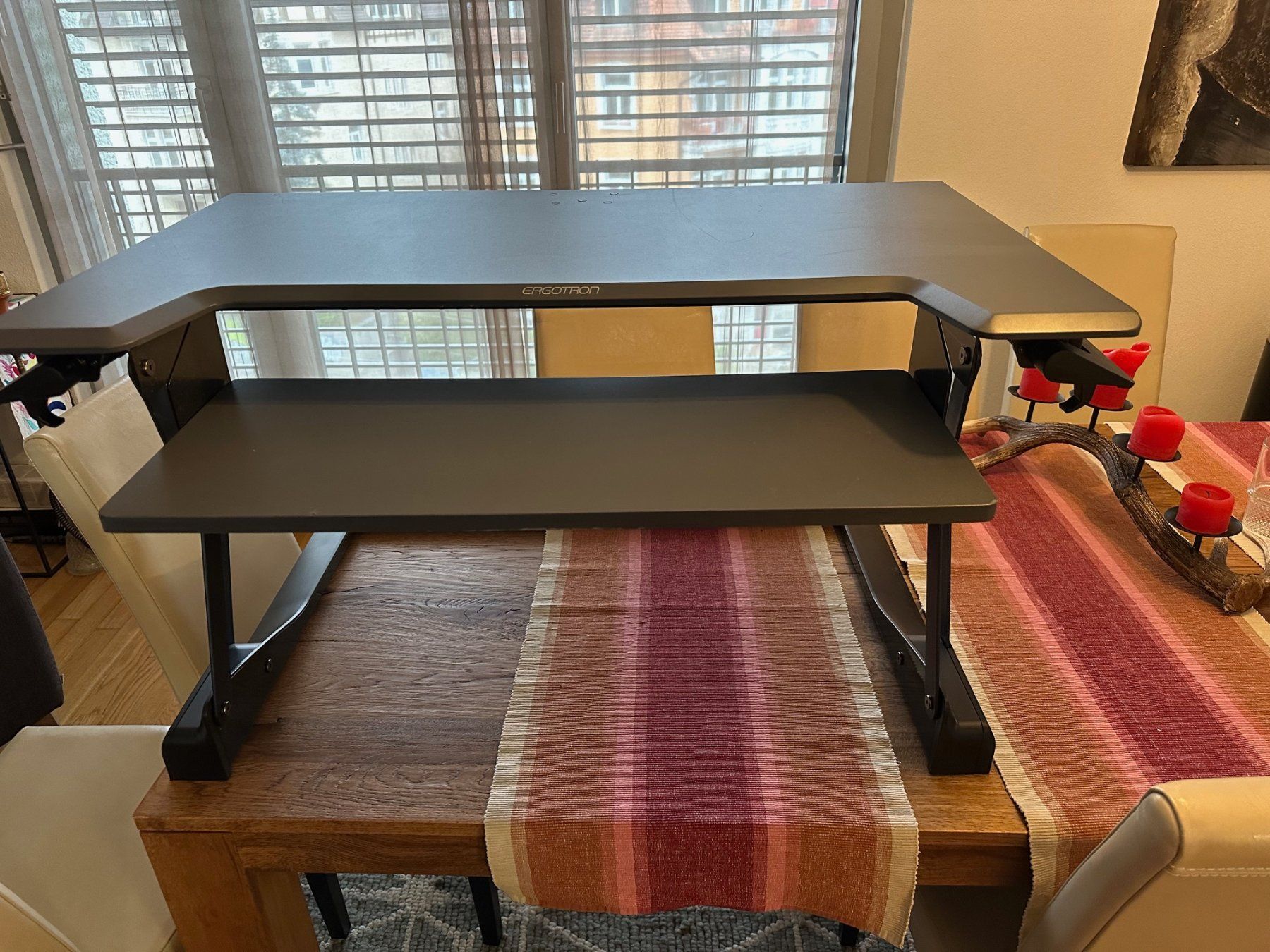Staffa per monitor: Ergotron WorkFit-TL- Originalpreiss 620 CHF – Usato da Zürich venduto da ibizahot