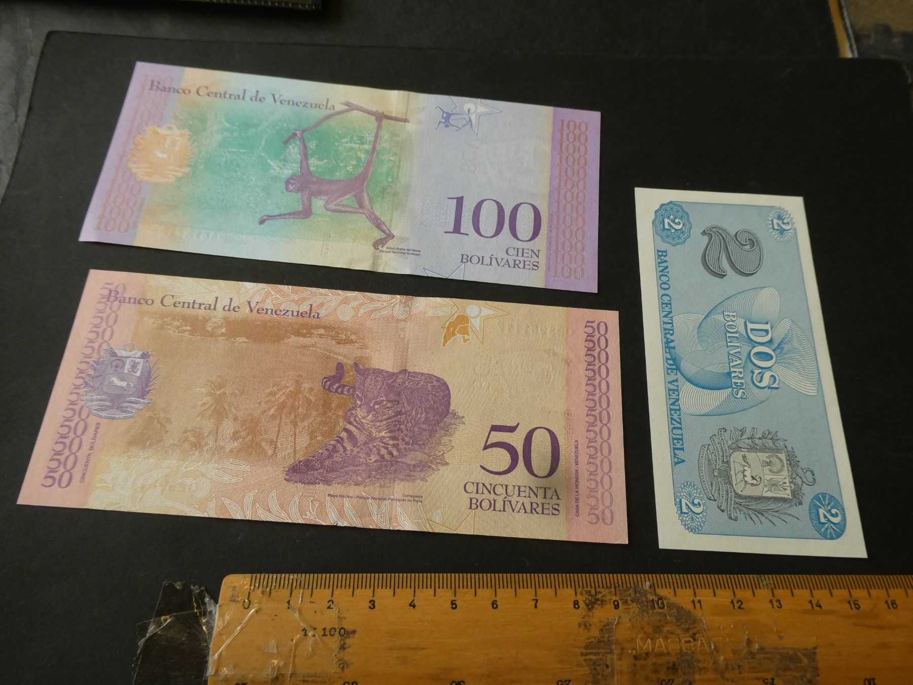 Banconote: Venezuela, 3 alte Geldscheine – Usato da Hinterforst venduto da Rohusri 1