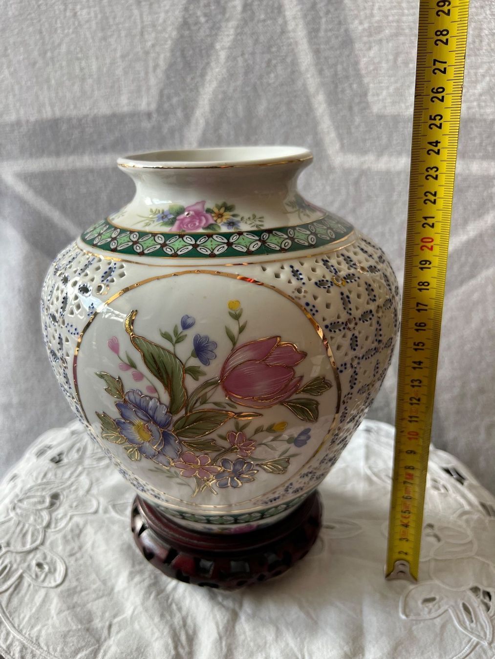Vasi & Recipienti: Chinesische Ziervase Durchbruchmuster – Usato da Frenkendorf venduto da Only1 8