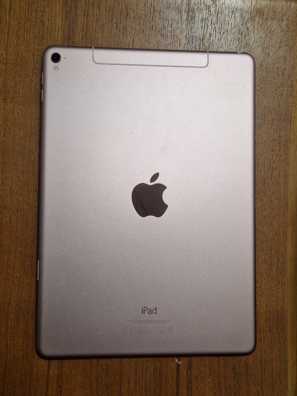 Apple Tablet PC: Batterie pour iPad Pro 9.7" à 92% capacité – Usato da Peseux venduto da katja.vit 1