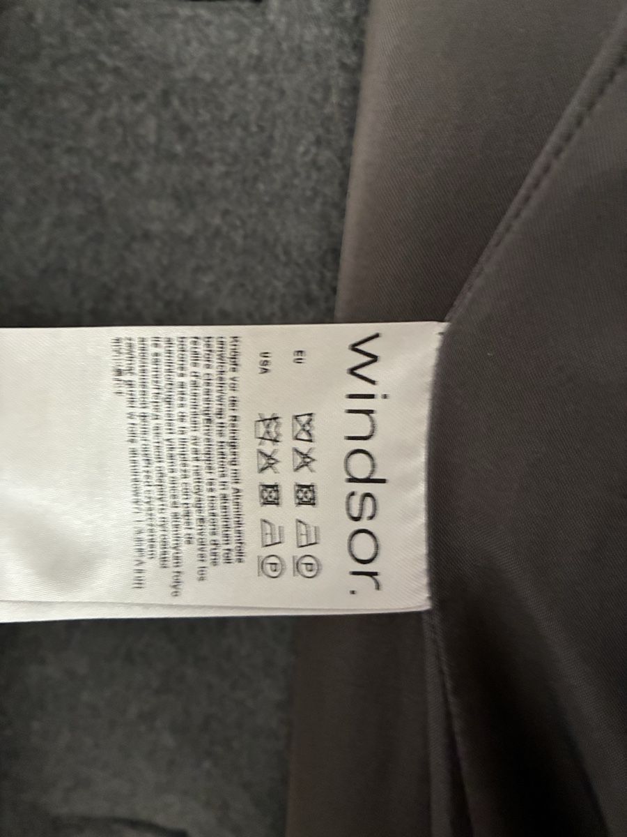 Windsor Cappotti: Mantel Windsor – Usato da Zürich venduto da IlonaM 4