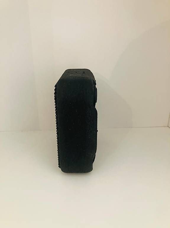 Lautsprecher: Marshall-Bluetooth-Lautsprecher, verkauft mit Ladekabel. – Gebraucht aus Zürich von lam_8mxt 1