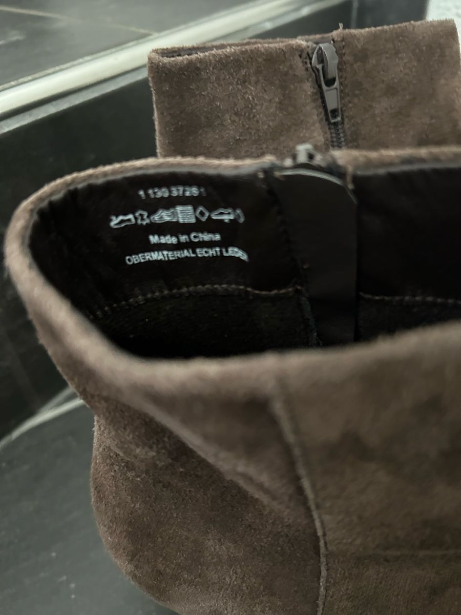 Scarpe da donna: Wildleder Stiefeletten Gr. 40 – Usato da Büetigen venduto da sasi11 3
