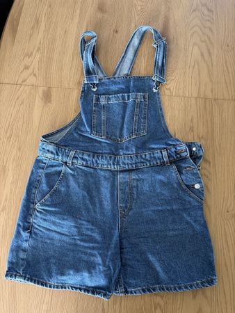 Sommerliche Latzhose Gr. 38 neuwertig 