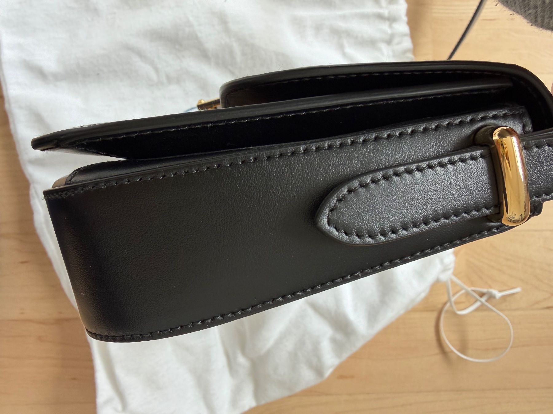Prada Taschen für Damen: Prada Tasche Neu - Full Set, Rechnung vorhanden – Neu (gemäss Beschreibung) aus Zug von mel_kyra 5
