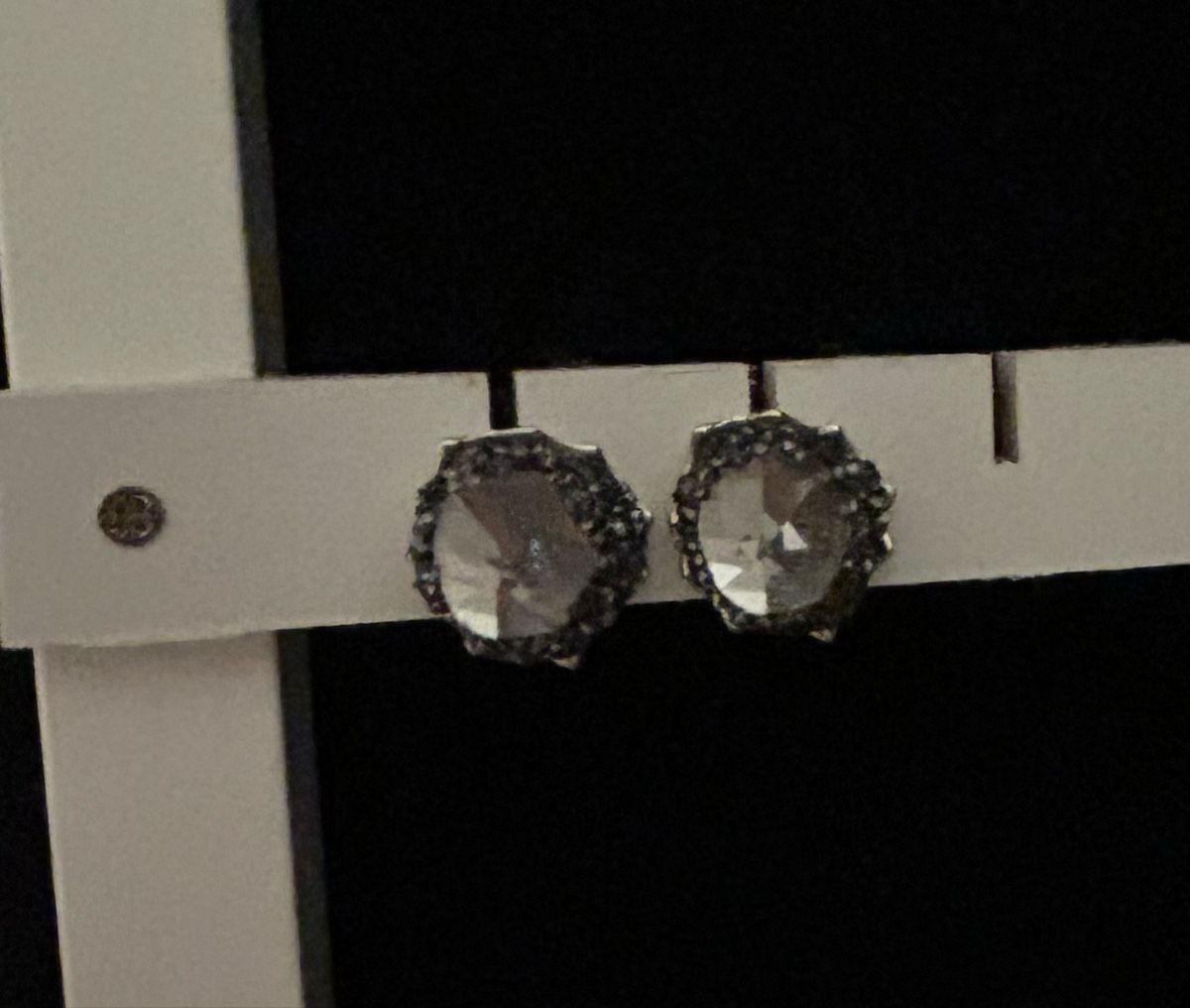 Swarovski Orecchini pendenti & Orecchini a lobo: Swarovski Ohrringe/Stecker – Usato da Hombrechtikon venduto da Etagere92