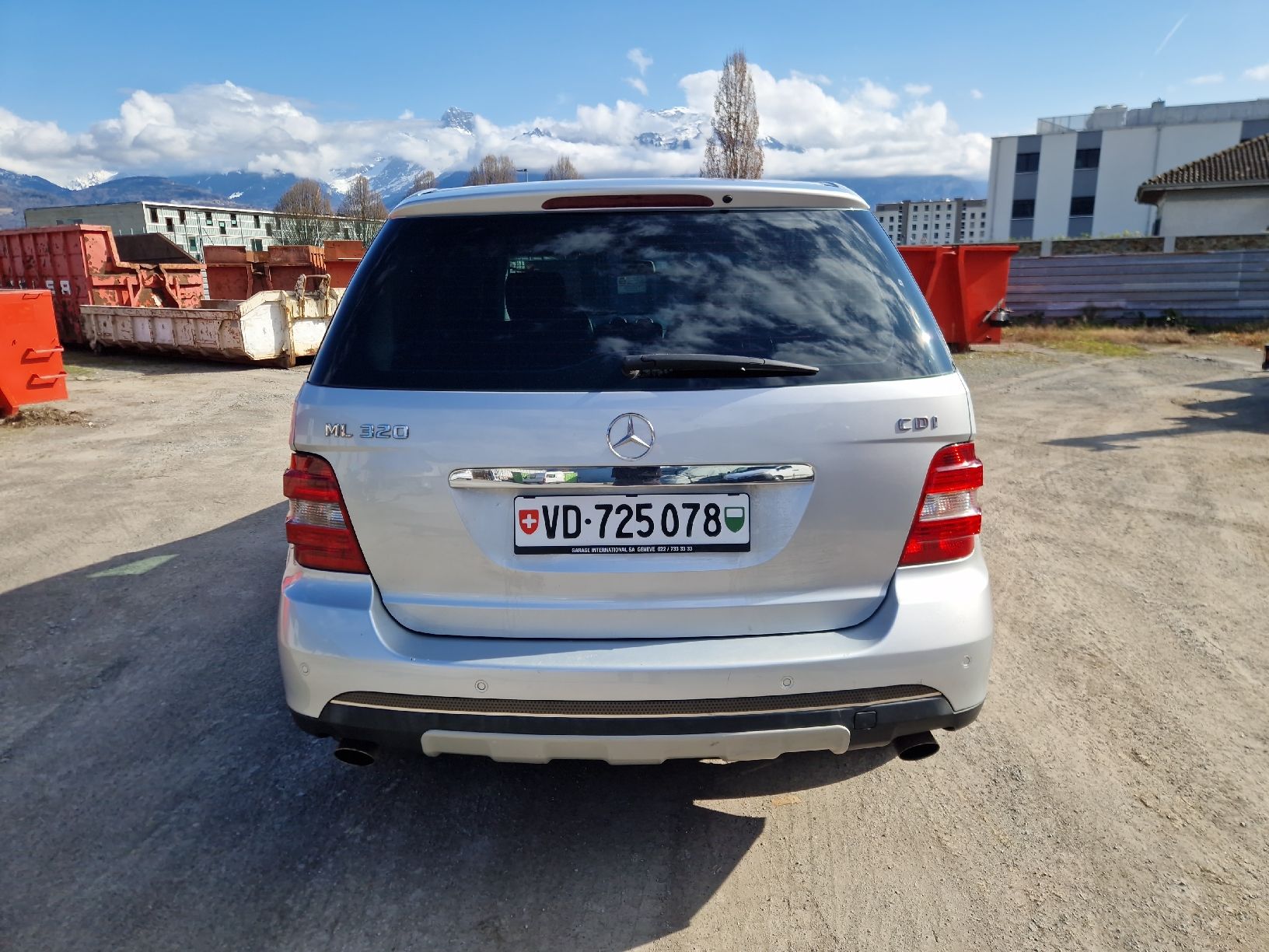 Mercedes-Benz Automobili: Mercedes-Benz ML320 CDI – Usato da Montreux venduto da PremerlServices 2