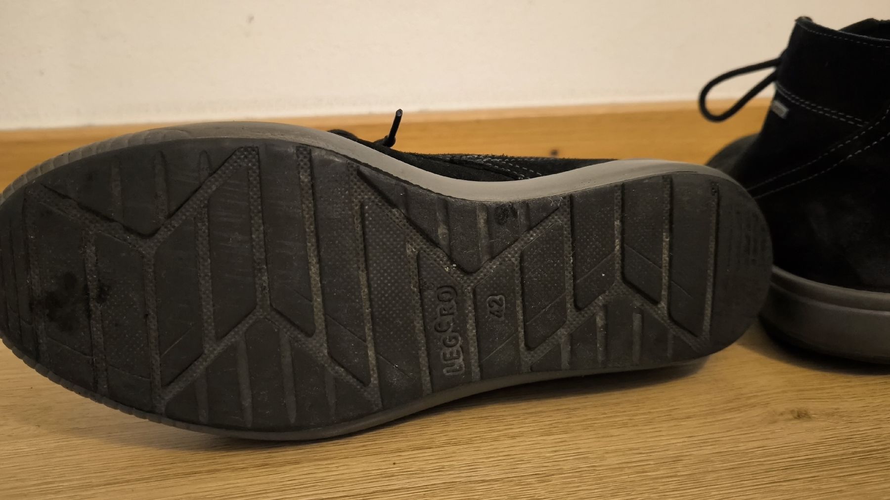 Legero Scarpe da uomo: Legero Goretex Stiefel 42 – Usato da Ebikon venduto da brombomboli 3