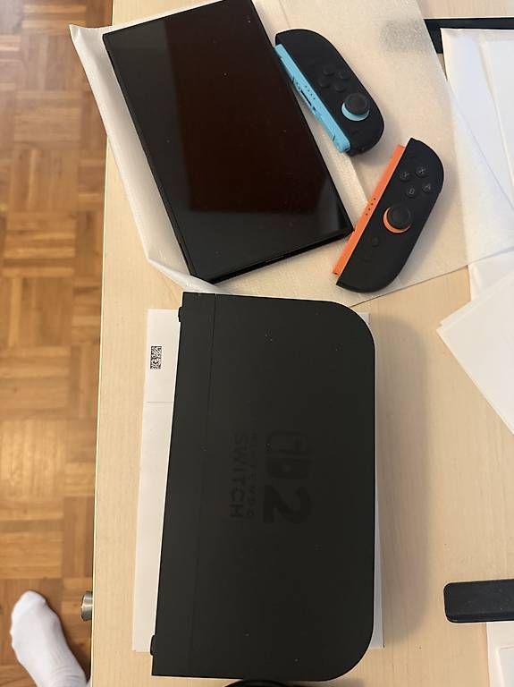 Nintendo Konsolen: Nintendo Switch 2 – Neu (gemäss Beschreibung) aus Taverne von aleeedg 1