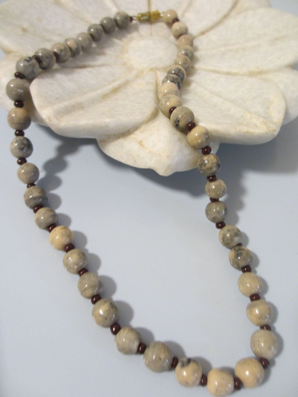 Catenine: Schöne Steinkette – Usato da Herisau venduto da fan_h9qj