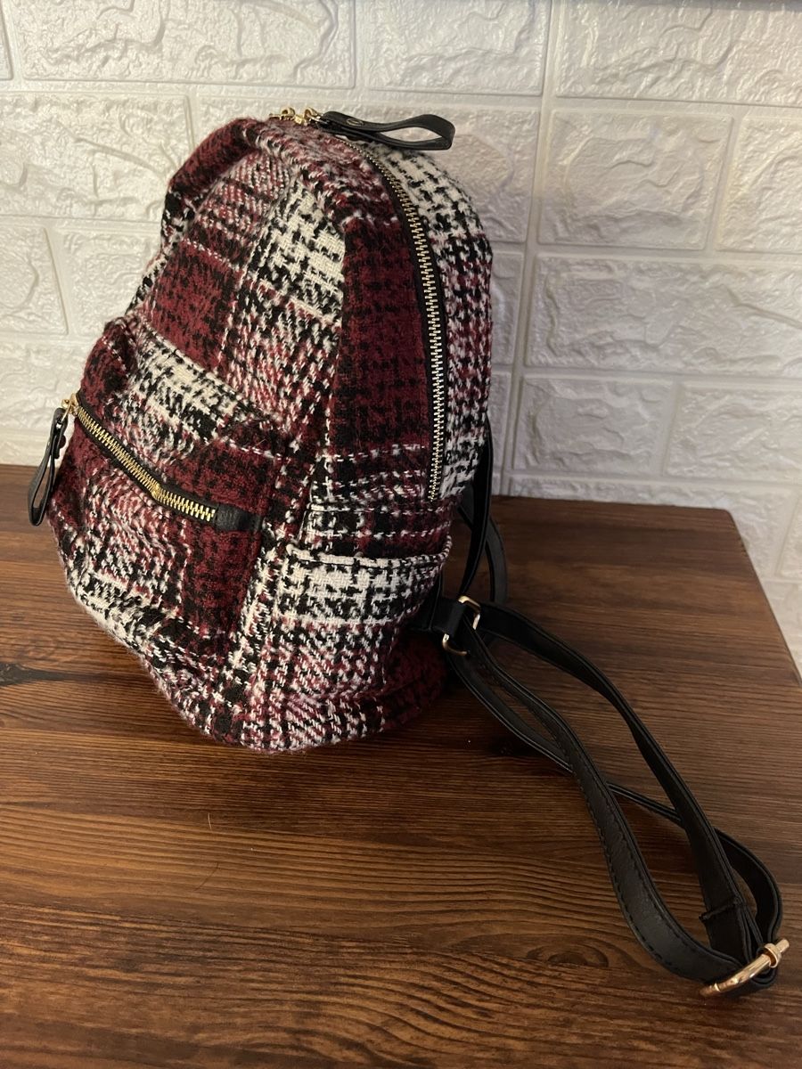 Zaini: Rucksack Stoff im Karomuster NEU – Nuovo e nell'imballaggio originale da Meikirch venduto da Hilfe_Waisentiere 1