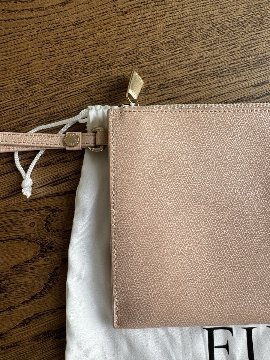 Furla Taschen für Damen: Furla Pouch - Beige Leather – Gebraucht aus Zürich von zurich_230 3
